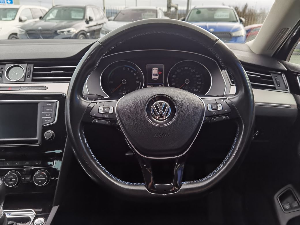2017 Volkswagen Passat