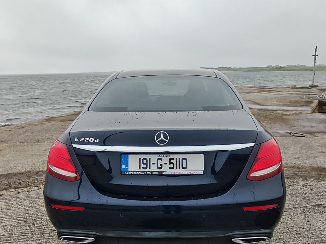 2019 Mercedes-Benz E 220