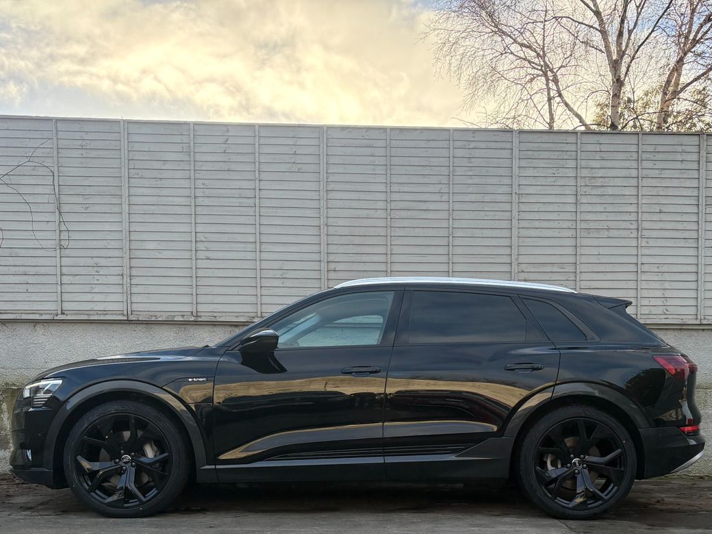 2021 Audi e-tron