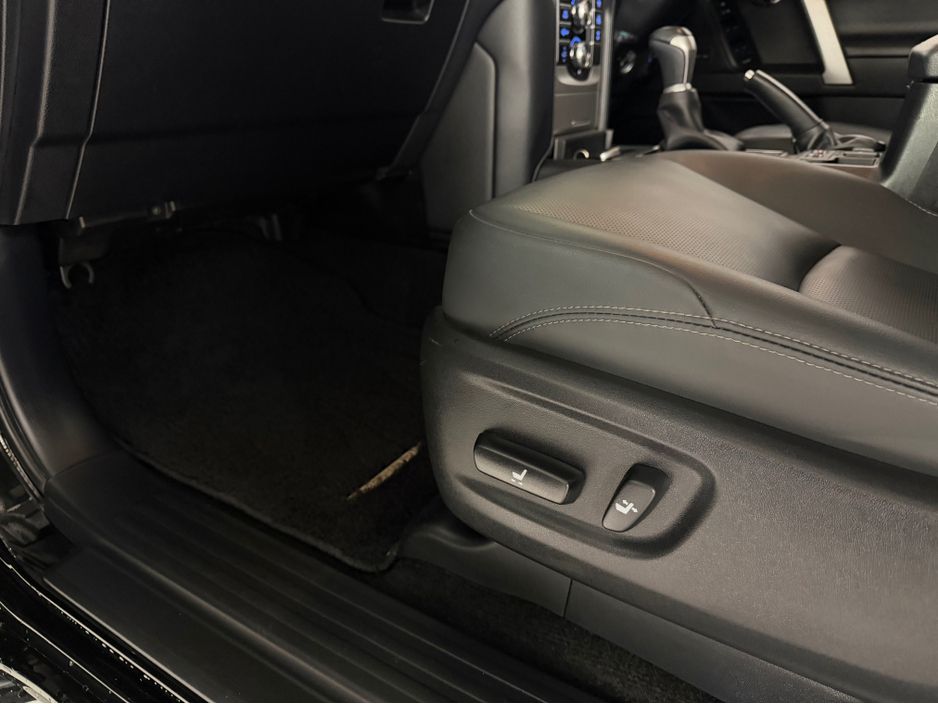 2022 Toyota Landcruiser