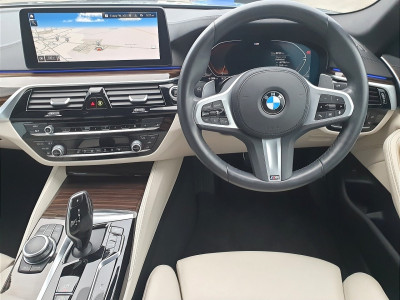 2022 BMW 5 Series