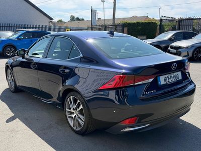 2018 Lexus IS 300h