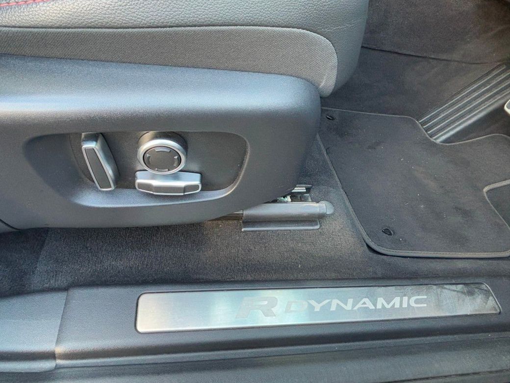 2022 Land Rover Discovery Sport