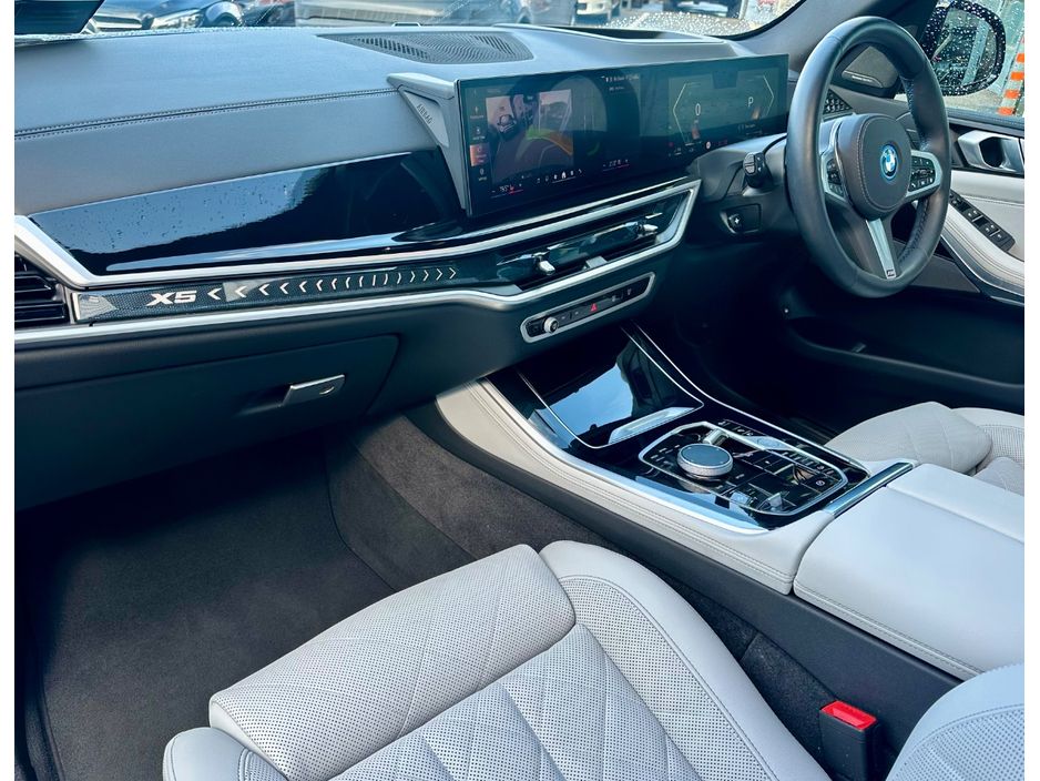 2025 BMW X5