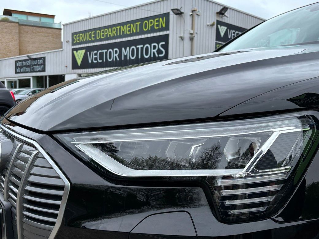 2022 Audi e-tron