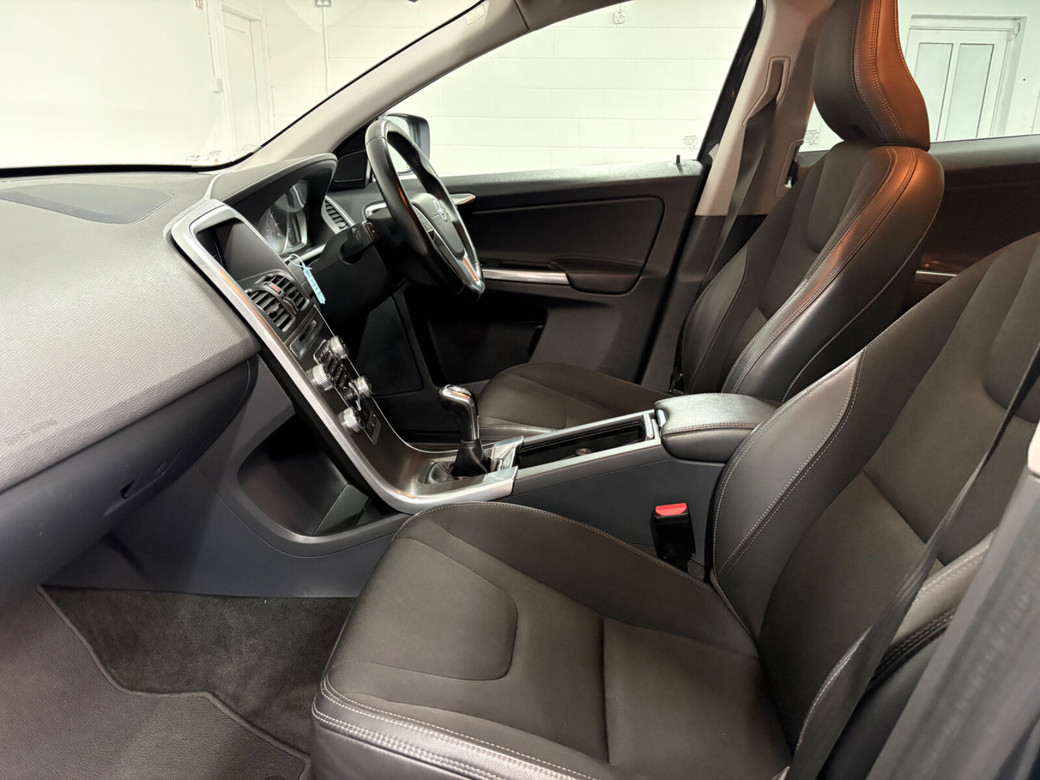 2016 Volvo XC60
