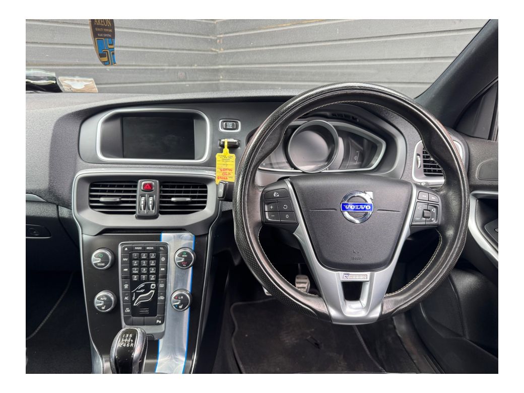 2016 Volvo V40