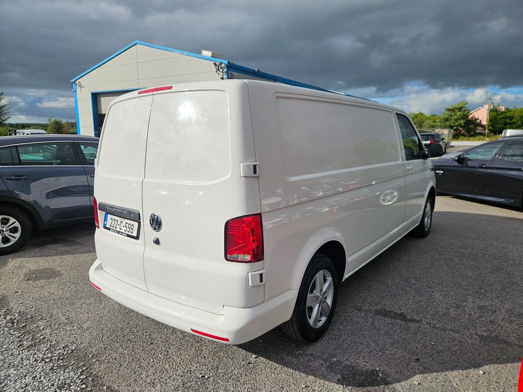 2022 Volkswagen Transporter