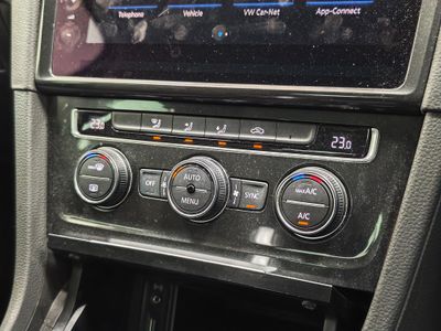 2018 Volkswagen Golf