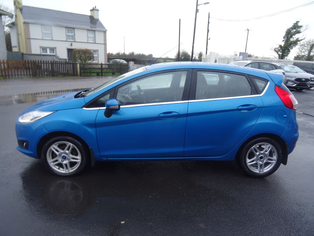2015 Ford Fiesta