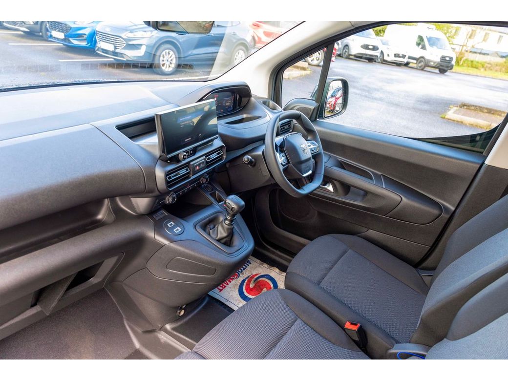 2026 Peugeot Partner