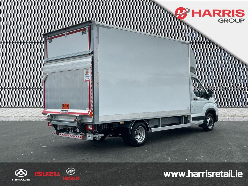 2025 Maxus Deliver 9