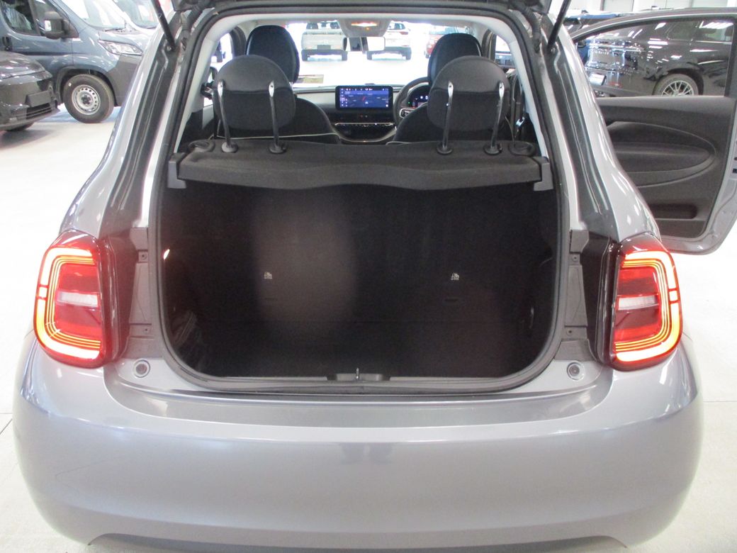 2023 Fiat 500e