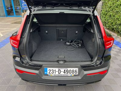 2023 Volvo XC40