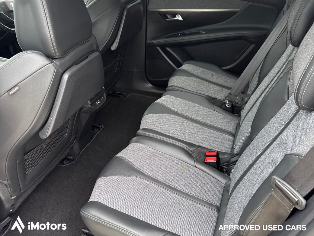 2020 Peugeot 5008