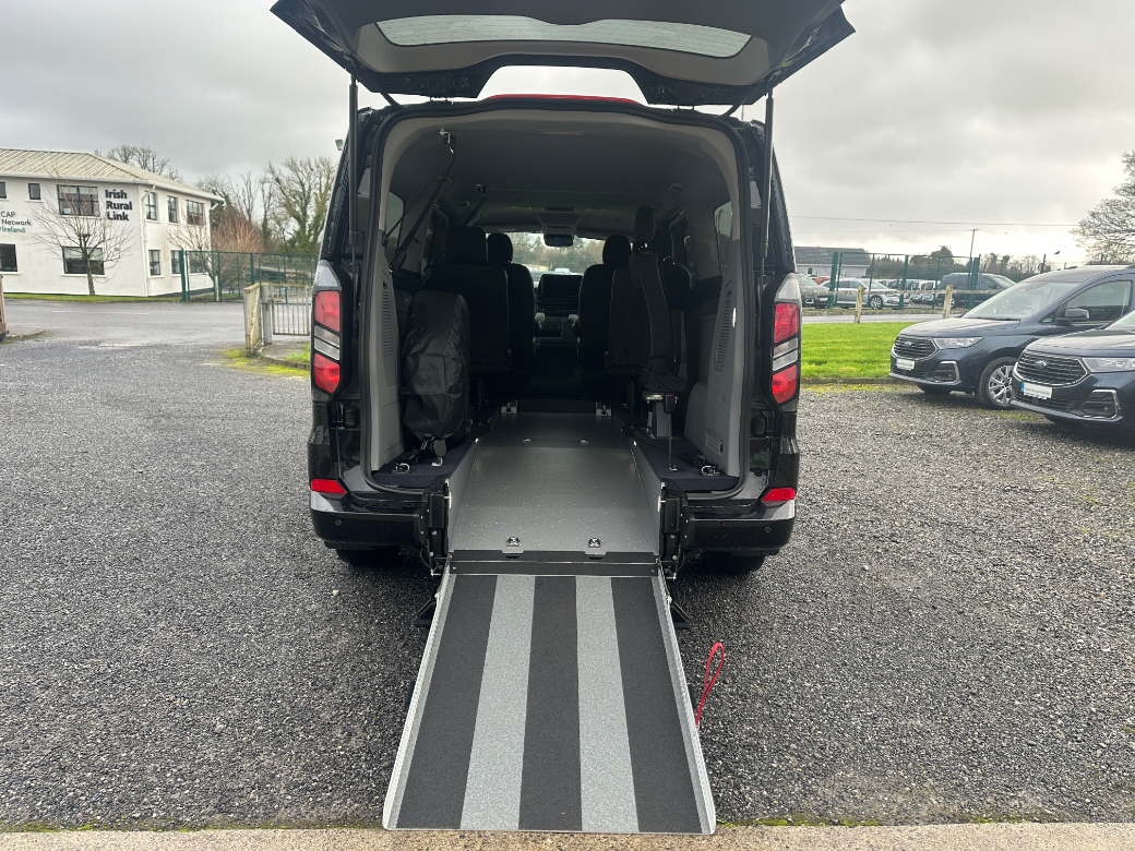 2026 Ford Tourneo Custom