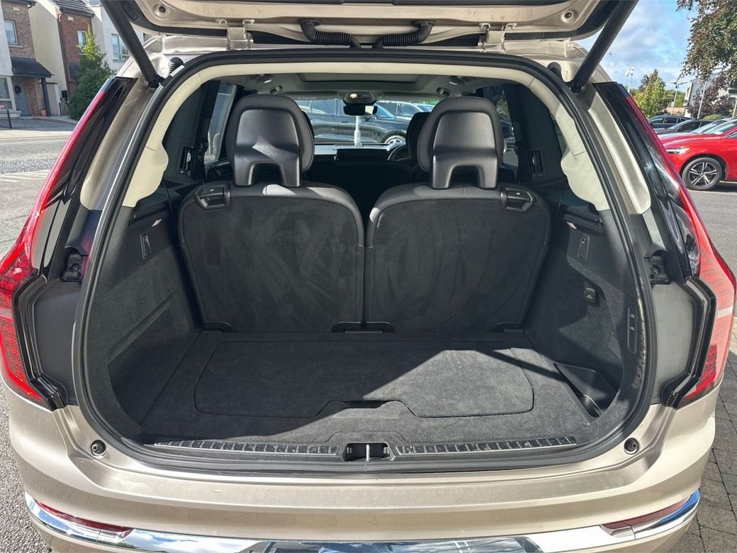 2025 Volvo XC90