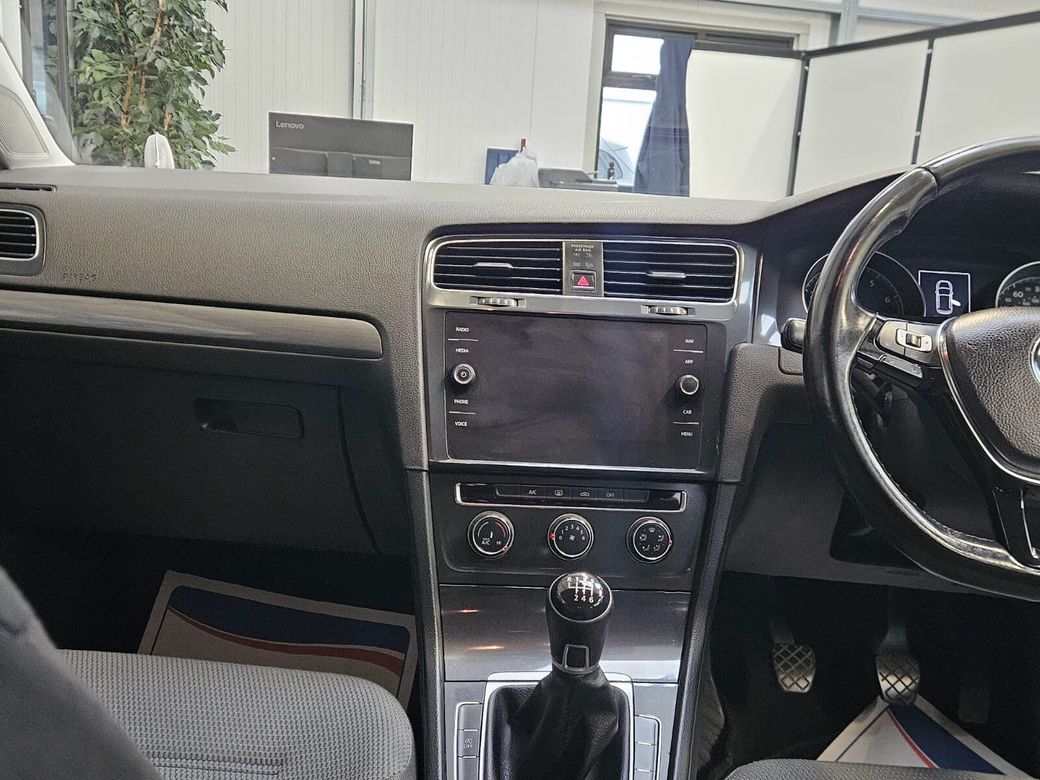 2018 Volkswagen Golf