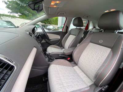 2017 Volkswagen Polo