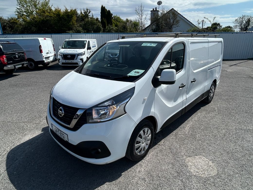 2021 Nissan NV300