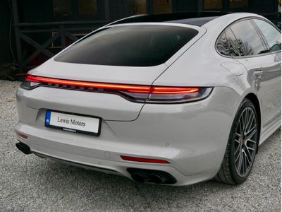 2023 Porsche Panamera