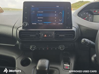 2023 Peugeot Partner