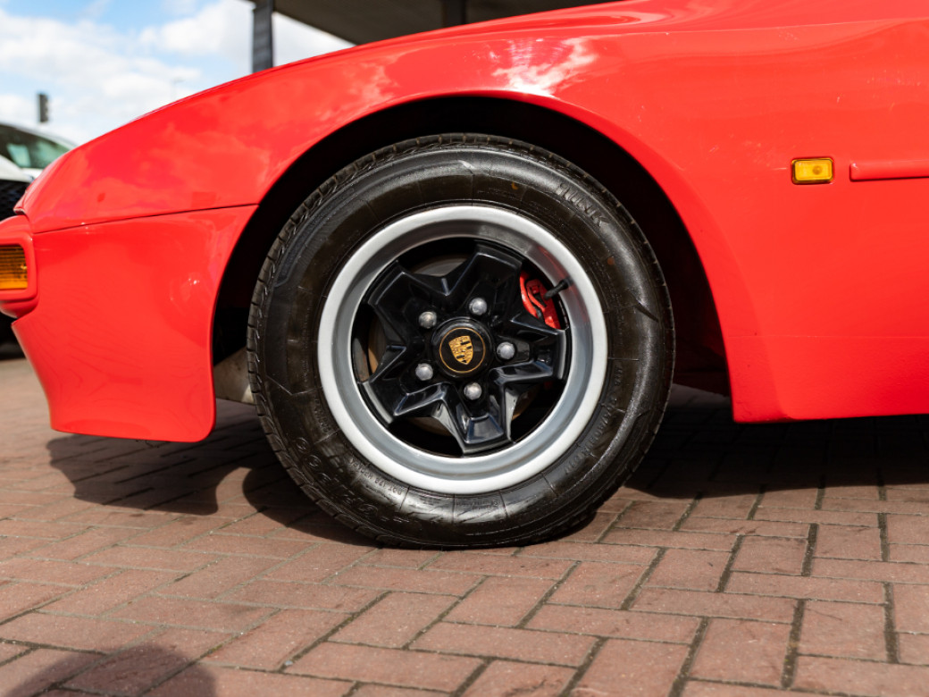 1984 Porsche 944
