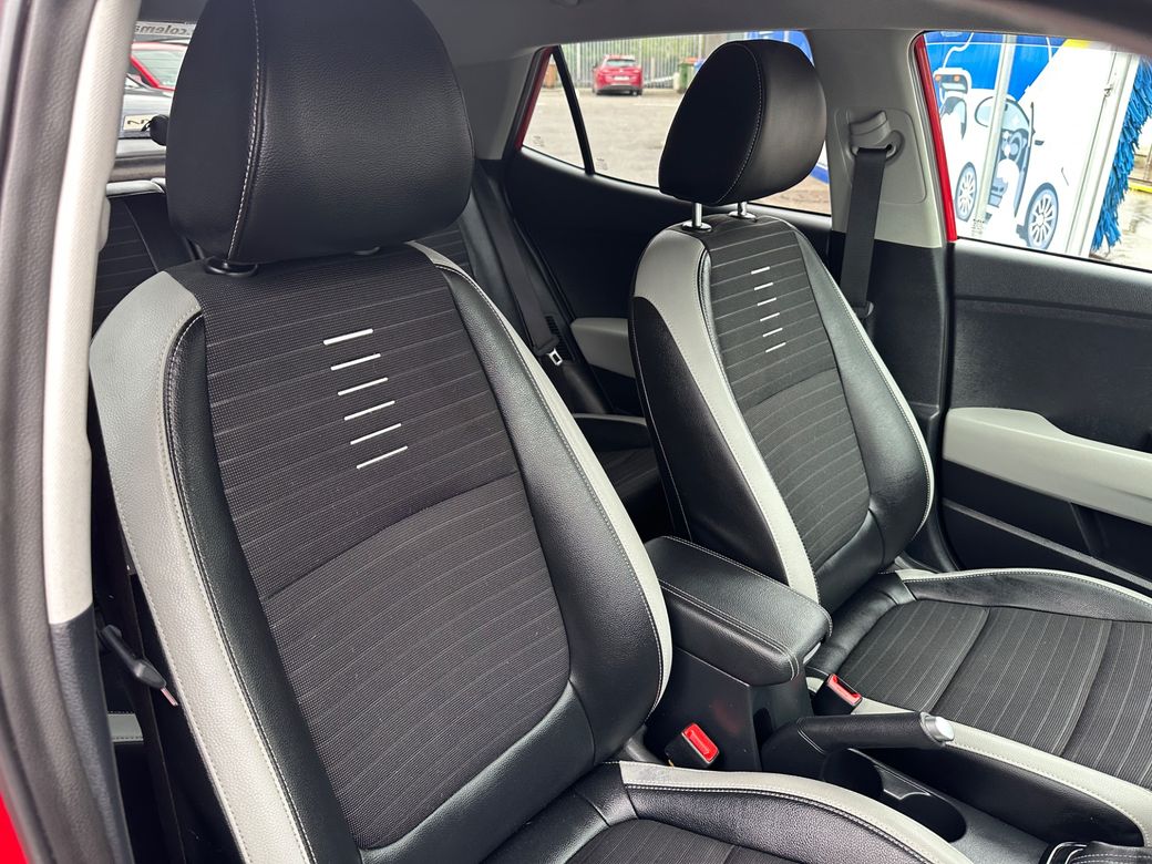 2025 Kia Stonic