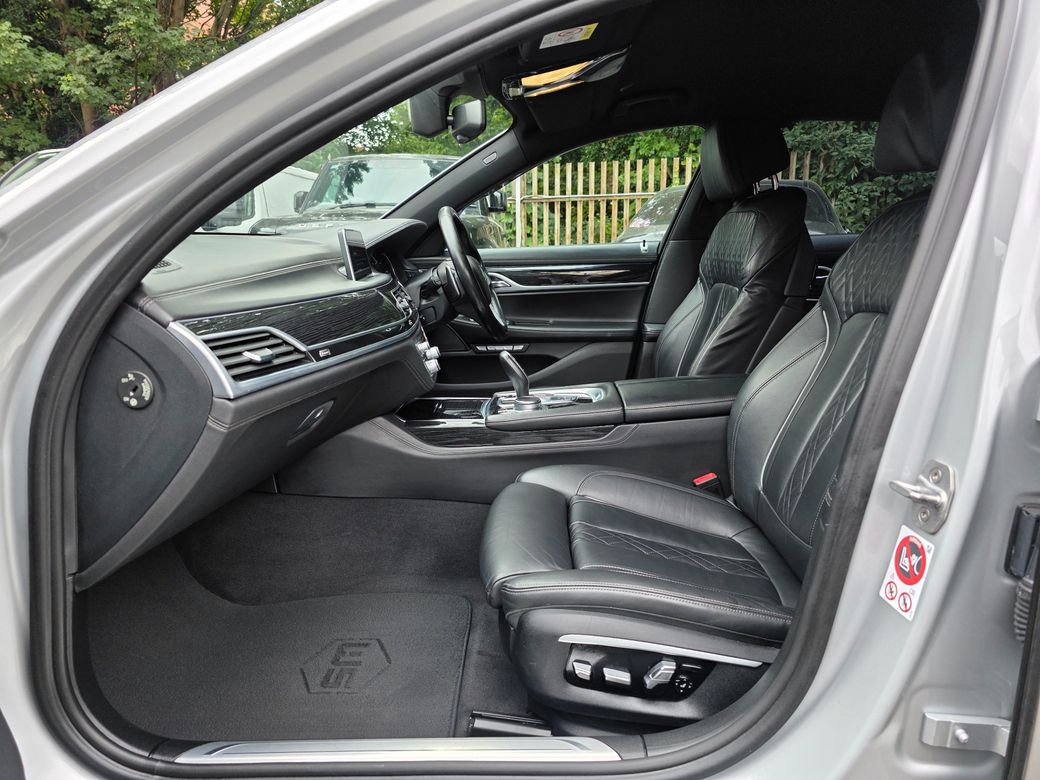 2016 BMW 7 Series