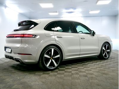 2024 Porsche Cayenne