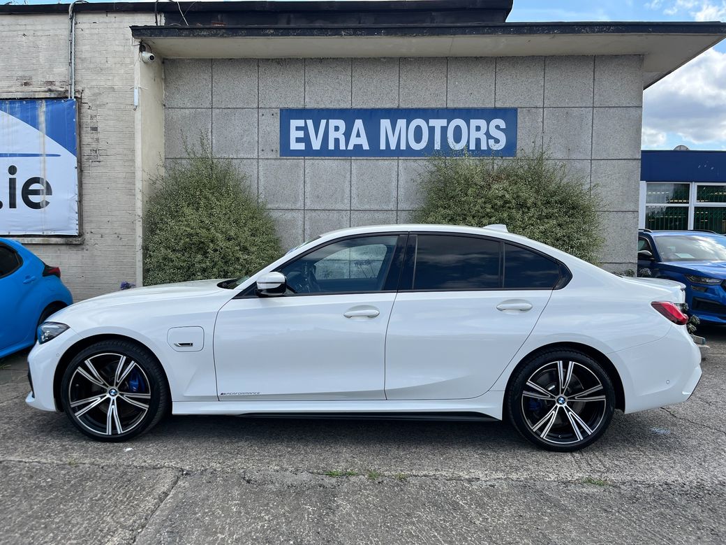 2022 BMW 3 Series