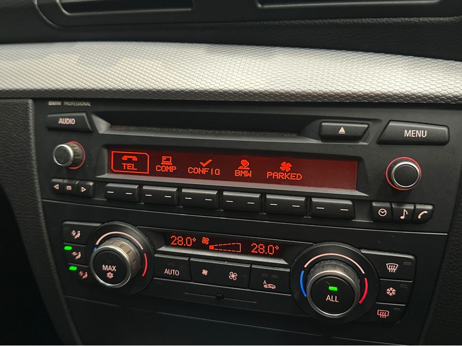 2011 BMW 1 Series