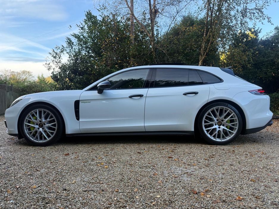 2019 Porsche Panamera