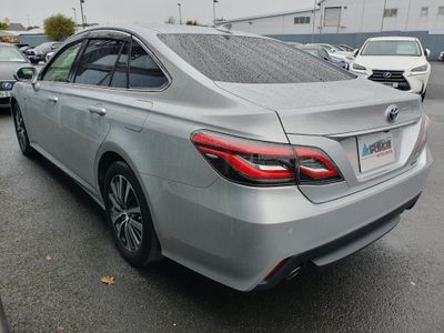 2019 Toyota Crown
