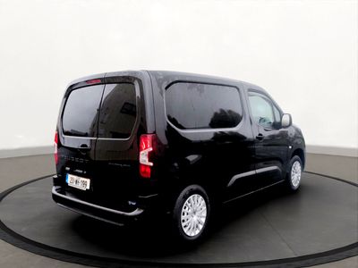 2025 Peugeot Partner