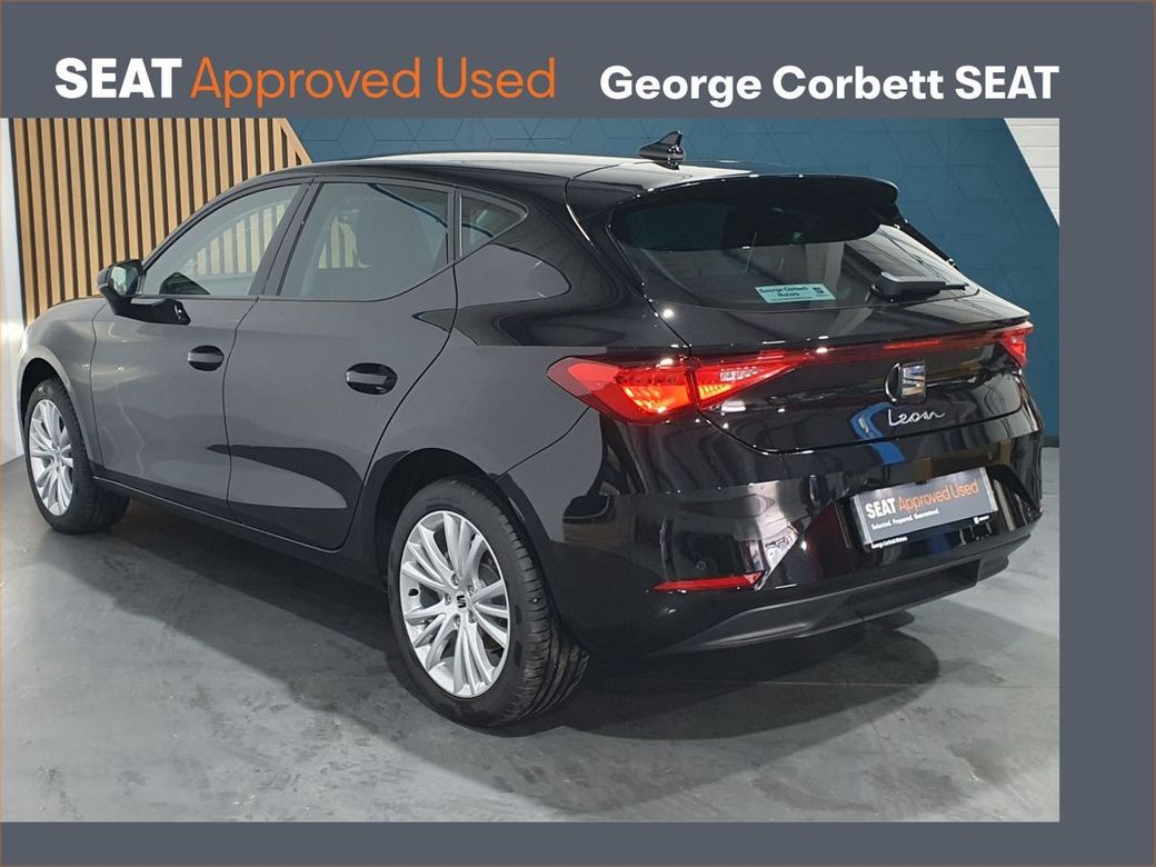 2025 SEAT Leon