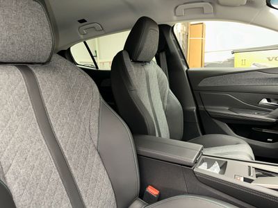 2025 Peugeot 408