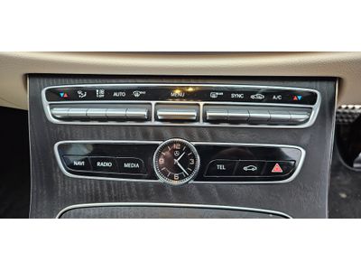 2019 Mercedes-Benz E 220