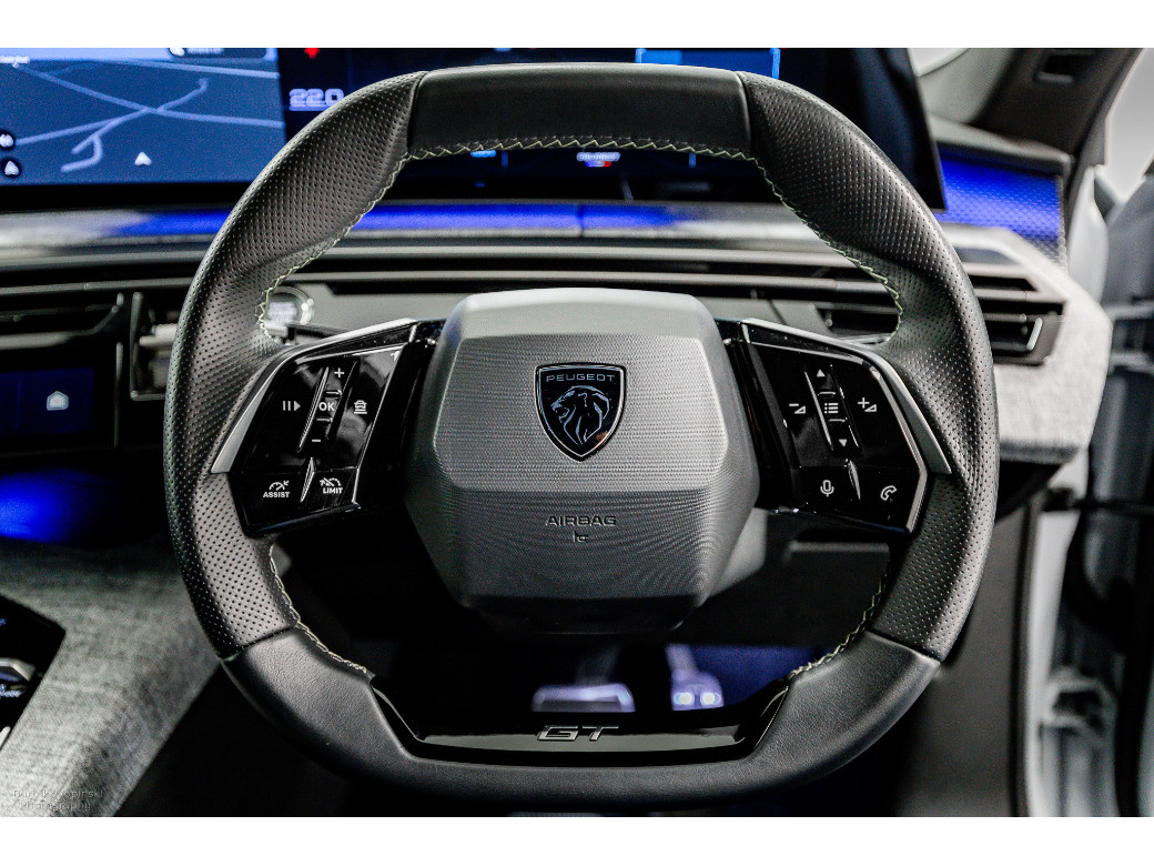 2025 Peugeot 3008