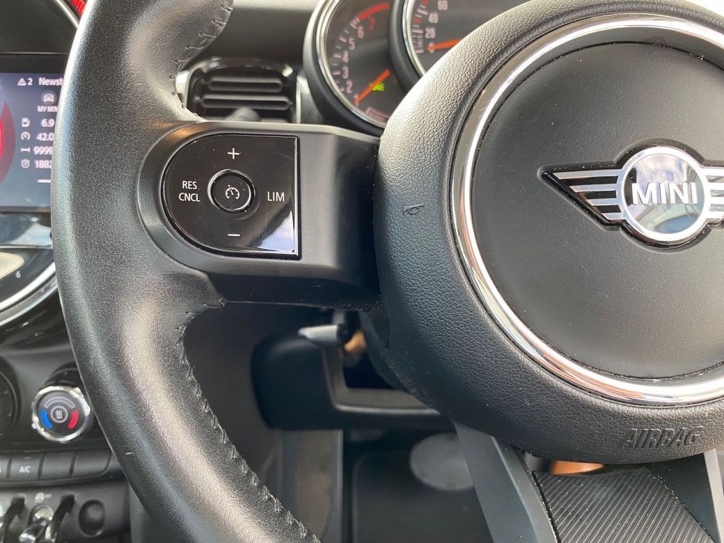 2021 Mini One