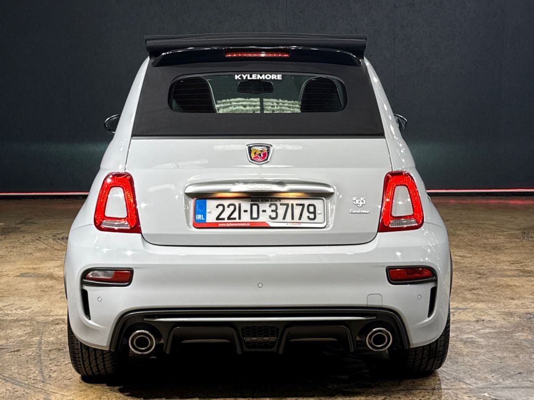 2022 Abarth 595c