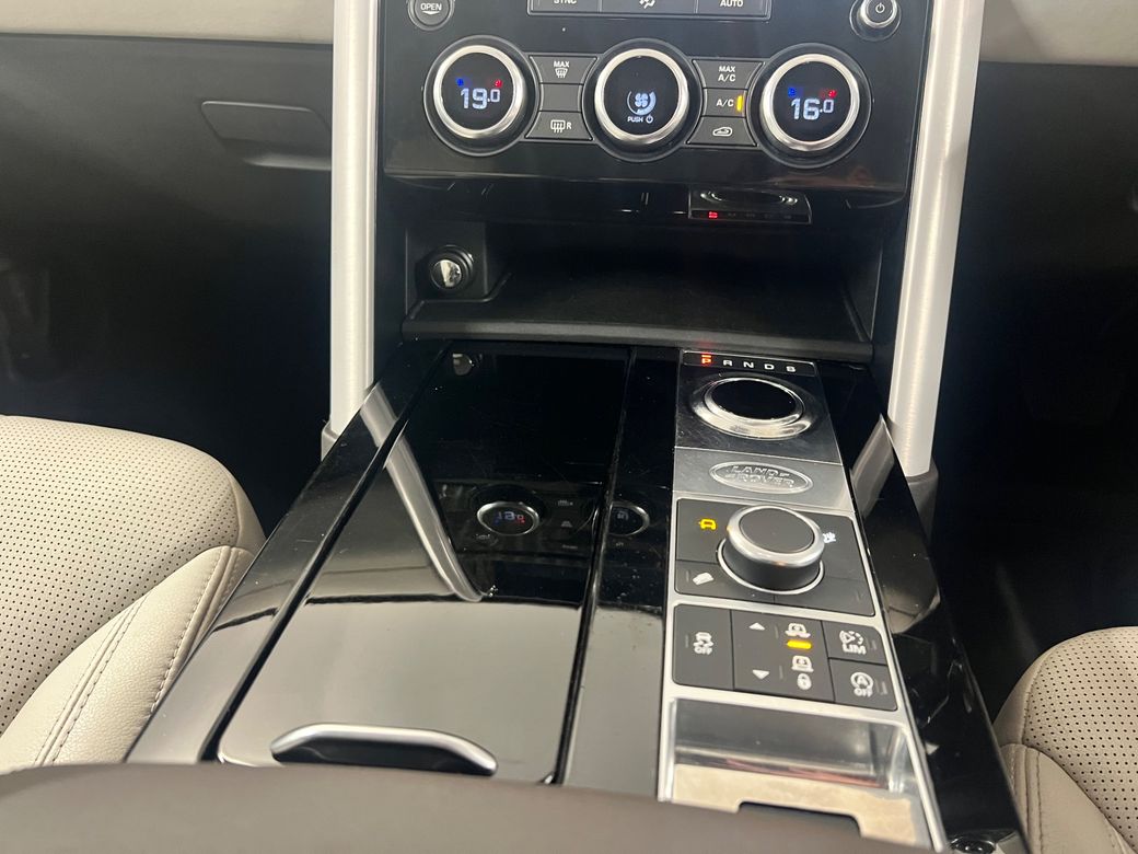2017 Land Rover Discovery