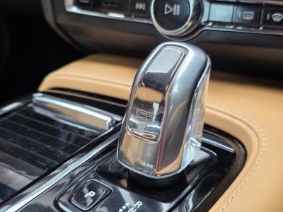 2019 Volvo S90