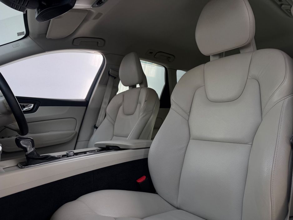 2018 Volvo XC60
