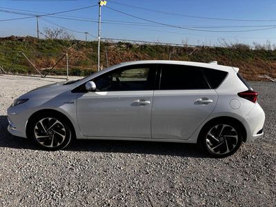 2017 Toyota Auris