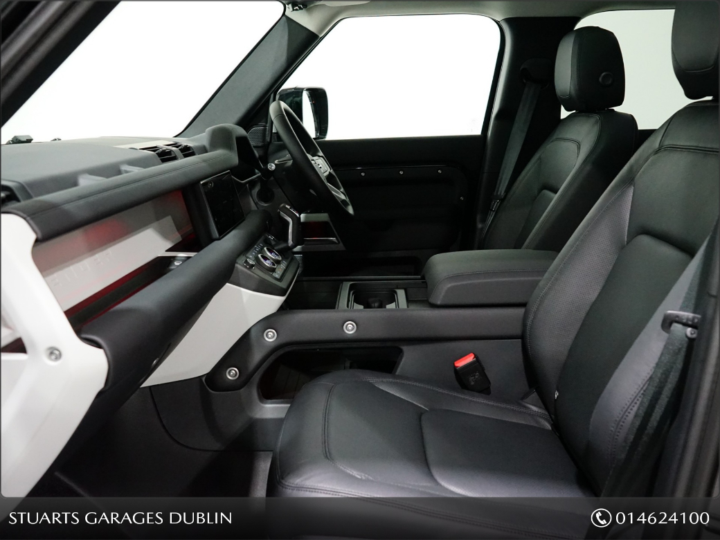 2023 Land Rover Defender