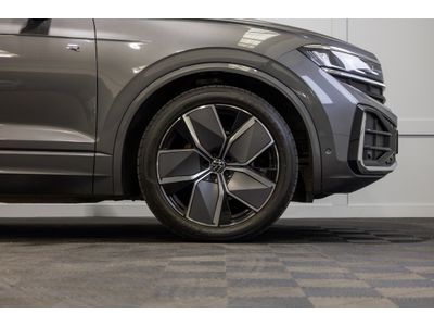 2025 Volkswagen Touareg