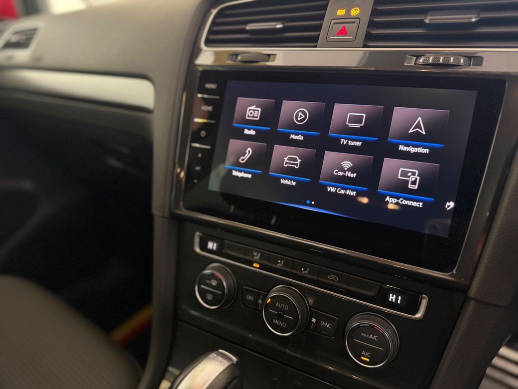 2018 Volkswagen Golf