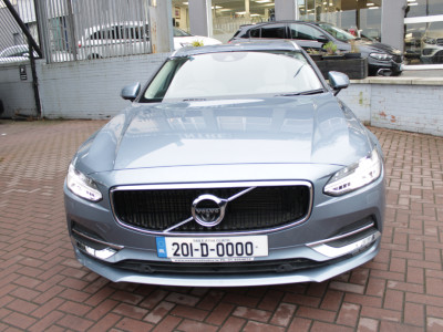 2020 Volvo V90