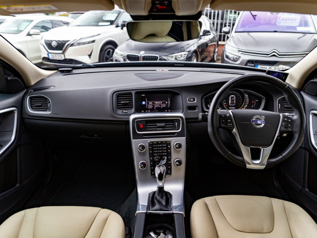 2018 Volvo V60